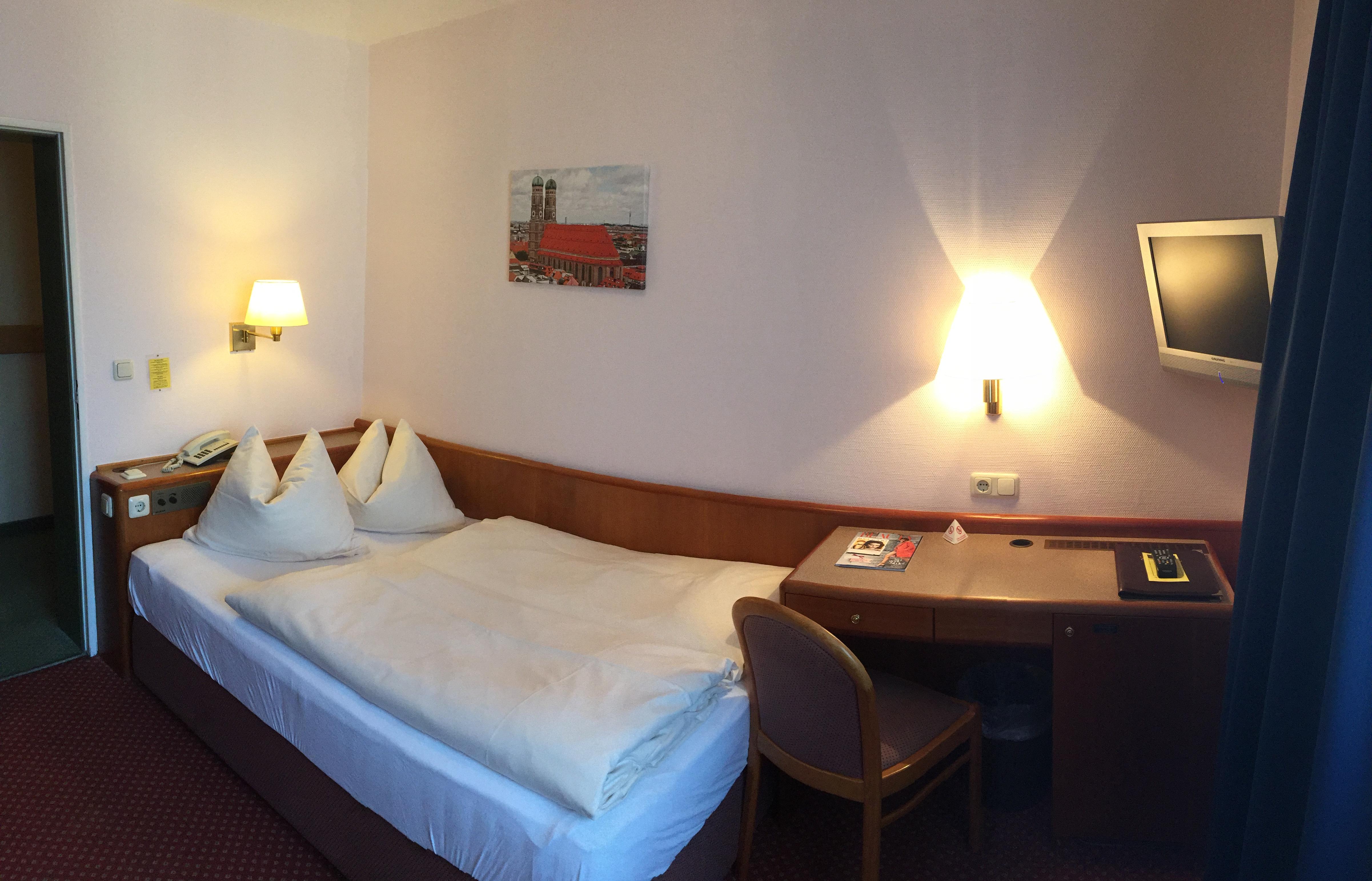 Hotel Carmen Münih Dış mekan fotoğraf